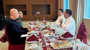 Momen Ahmad Dhani Makan Bareng Fadli Zon hingga Prabowo