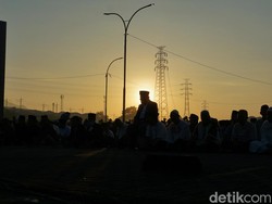 10 Khutbah Idul Fitri 2024 Singkat yang Menyentuh Hati