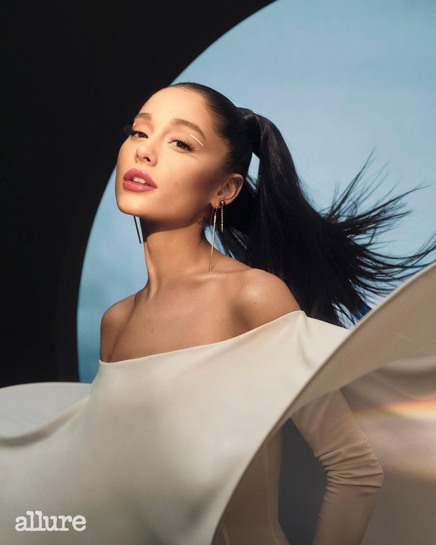 perempuan bersuara emas ini dikenal dunia dan hampir tidak ada seorang pun yang tidak mengetahui siapa itu Ariana Grande/Foto: instagram.com/arianagrande