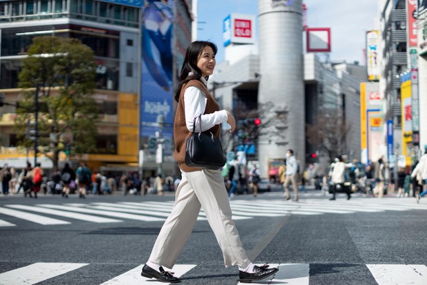 Berjalan kaki/Foto:Freepik/Freepik Berjalan kaki/Foto:Freepik/Freepik