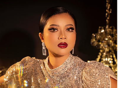 8 Foto Hanum Mega, Selebgram yang Diselingkuhi Suami Saat Hamil