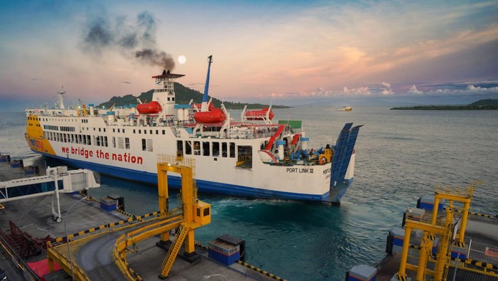 Jadwal Kapal Feri Rute Bira-Labuan Bajo Juli 2025 Lengkap Harga Tiketnya