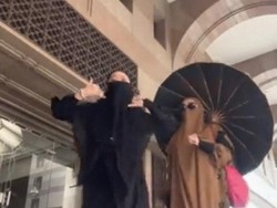 Tiktoker Joget di Makkah Sampai Tabrak orang Lain Jadi Sorotan Kemenag