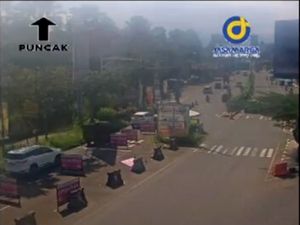 Libur Cuti Bersama Idul Adha, Jalur Puncak Lancar