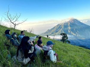 Menikmati Indahnya Panorama Merbabu di Ketinggian 3.142 mdpl Menikmati Indahnya Panorama Merbabu di Ketinggian 3.142 mdpl