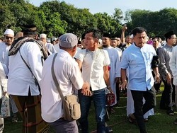 Pria Diduga Copet Diamankan di Masjid Al-Azhar Usai Salat Idul Adha