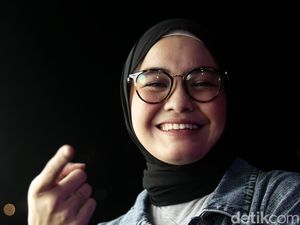 Salma Salsabil Kebiasaan Nyeruput Kuah Mi Instan hingga Nahas Dilempar Sandal