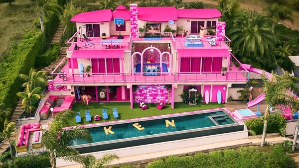 Serba Pink! Rumah Impian ala Barbie di Malibu Ini Disewakan Gratis