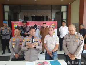 Siswa SMP Temanggung Bakar Sekolah gegara Diejek Teman-Guru, Ini Pengakuannya Siswa SMP Temanggung Bakar Sekolah gegara Diejek Teman-Guru, Ini Pengakuannya