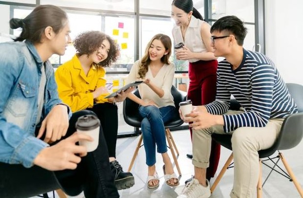 Social skill. foto freepik.com: lifestylememory