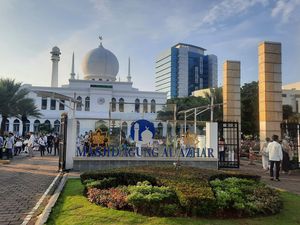 Masjid Al Azhar Jaksel Gelar Salat Idul Adha 1444 H, Begini Suasananya Masjid Al Azhar Jaksel Gelar Salat Idul Adha 1444 H, Begini Suasananya