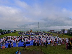 Bacaan Niat Sholat Idul Adha Lengkap dengan Tata Caranya