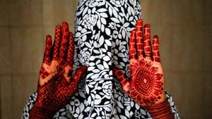 Tradisi Wanita Pantai Gading Rayakan Idul Adha dengan Tato Henna
