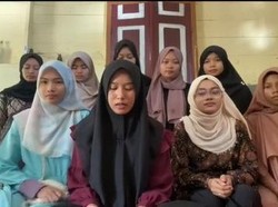 Tertunduk Lesu, 9 Mahasiswi KKN UNP Bikin Konten Mana Maen Minta Maaf