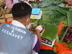 Bupati Kediri Terjunkan Petugas Pastikan Daging Kurban Aman Dikonsumsi