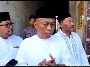 Bupati Ponorogo Datangi Lokasi Akses Jalan yang Ditembok Isolir 13 KK Bupati Ponorogo Datangi Lokasi Akses Jalan yang Ditembok Isolir 13 KK