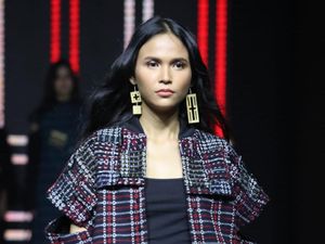 Inspirasi Kesederhanaan Tenun Baduy di Tangan Dingin Desainer Tangsel Inspirasi Kesederhanaan Tenun Baduy di Tangan Dingin Desainer Tangsel