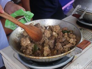 Video: Dokter Imbau Tak Berlebihan Konsumsi Daging saat Idul Adha Video: Dokter Imbau Tak Berlebihan Konsumsi Daging saat Idul Adha