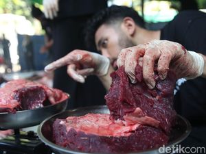 Tata Cara Pembagian Daging Kurban yang Benar Sesuai Syariat Islam Tata Cara Pembagian Daging Kurban yang Benar Sesuai Syariat Islam