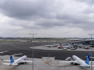 Penundaan Penerbangan di AS Meluas Gegara Badai