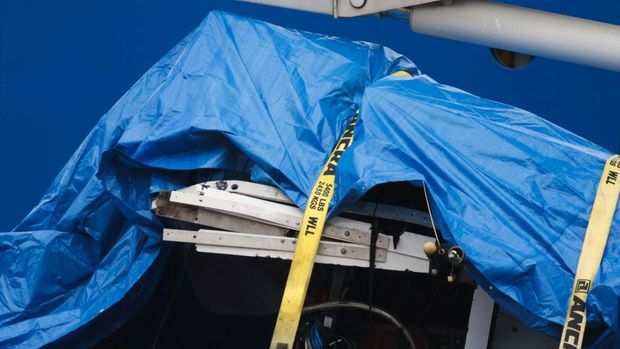 A view of the Horizon Arctic ship, as salvaged pieces of the Titan submersible from OceanGate Expeditions are returned, in St. John's harbour, Newfoundland, Canada June 28, 2023. REUTERS/David Hiscock NO RESALES. NO ARCHIVES     TPX IMAGES OF THE DAY