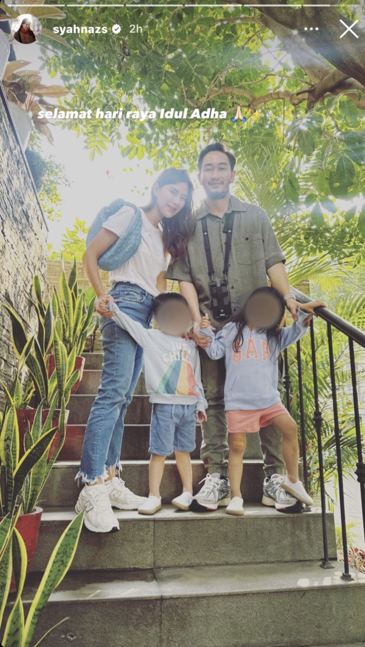Syahnaz dan Jeje rayakan Idul Adha bersama