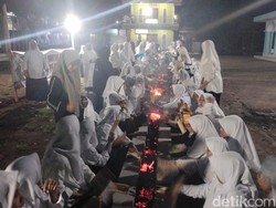 Nyate Lanjeng, Tradisi Hiburan Santri di Probolinggo saat Idul Adha