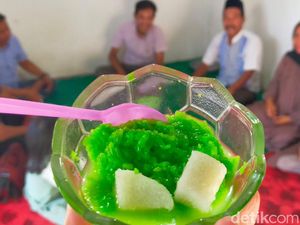 Unjung-unjung Tape Ketan, Tradisi Warga Pasuruan Meriahkan Idul Kurban Unjung-unjung Tape Ketan, Tradisi Warga Pasuruan Meriahkan Idul Kurban