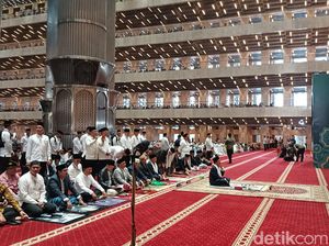 Wapres Maruf Amin Salat Idul Adha di Masjid Istiqlal