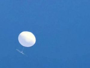 Balon Mata-mata China Terdeteksi Mengudara di Kawasan Asia Balon Mata-mata China Terdeteksi Mengudara di Kawasan Asia