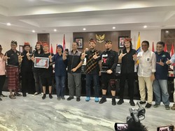 Sssttt! Dewa 19 Jadi Duta Gili Trawangan