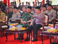 Kapolri-Panglima TNI Hadiri Doa Bersama Lintas Agama Jelang Hari Bhayangkara Ke-77