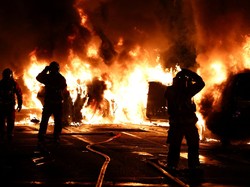 Ngeri! Prancis Rusuh, Toko Nike-Zara Dijarah