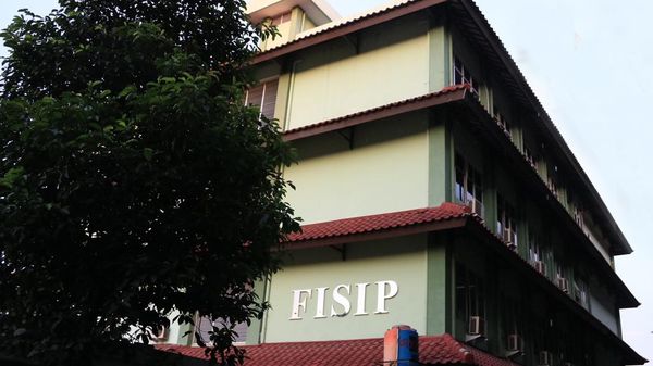 Ilmu Komunikasi UPNVJ Jadi Prodi Sosial Favorit se-Indonesia