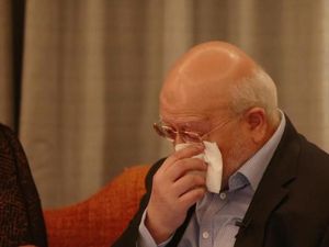 Kakek Tahan Tangis Kenang Anak dan Cucu Korban Kapal Selam Titanic Meledak