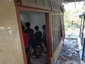 5 Remaja Jadi Korban Luka Ledakan Petasan Karbit saat Idul Adha di Kediri 5 Remaja Jadi Korban Luka Ledakan Petasan Karbit saat Idul Adha di Kediri