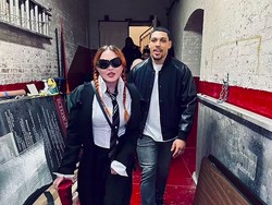 Madonna Sempat Dirawat di ICU, Ini Sosok Pacar Petinju yang Setia Menunggu