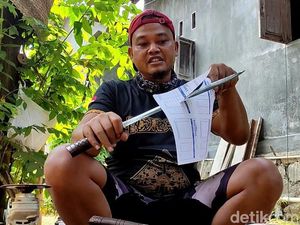 Cerita Pandai Besi Pacitan Banjir Pesanan Pisau Jelang Idul Adha Cerita Pandai Besi Pacitan Banjir Pesanan Pisau Jelang Idul Adha