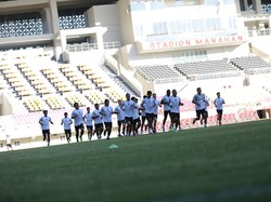 Paulo Victor Absen, Persebaya Bawa 5 Pemain Asing Lawan Persis