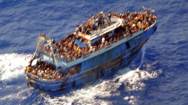 Wujud Kapal Pengangkut Imigran yang Tenggelam Tewaskan Ratusan Orang