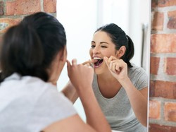 Awas! Dokter Sebut Orang Seperti Ini Gampang Selilitan Saat Makan Daging