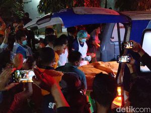 Pembunuh Pasutri Bos Kolam Renang Tulungagung Tertangkap Pembunuh Pasutri Bos Kolam Renang Tulungagung Tertangkap