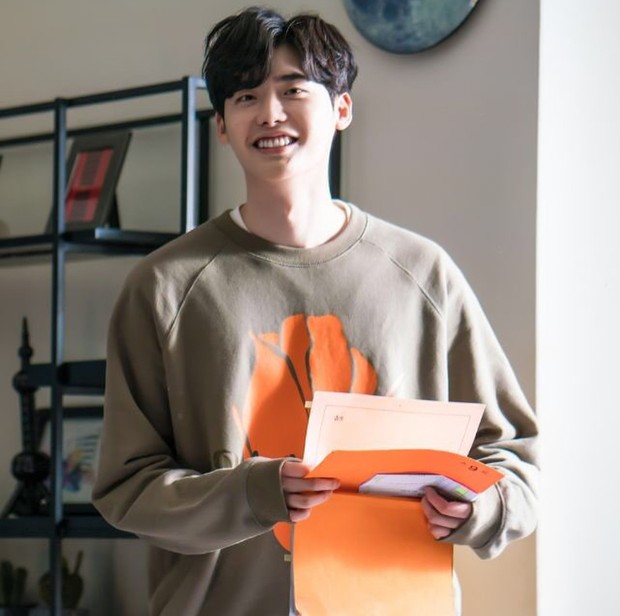 Lee Jong Suk