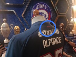 Jersey Baru Arema FC Selipkan Angka 135 Jumlah Korban Tragedi Kanjuruhan