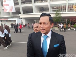 Hadiri Acara Hari Bhayangkara, AHY Harap Polri Tak Tebang Pilih Tegakkan Hukum