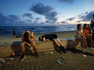 Mallorca Resah karena Ulah Turis Mabuk dan Berpesta Liar