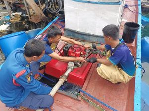 Kapal Tenggelam di Dermaga Kepulauan Seribu Akibat Overload