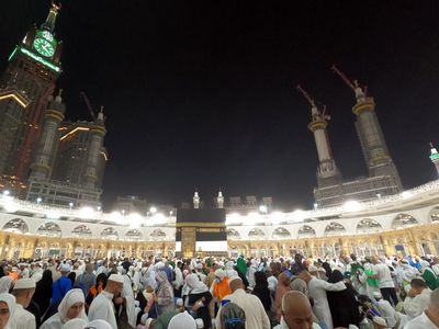 Potret Tawaf Ifadah Jemaah Haji di Masjidil Haram