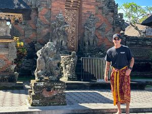 Yatta! Sanji One Piece Live Action Lagi Liburan Nih di Bali