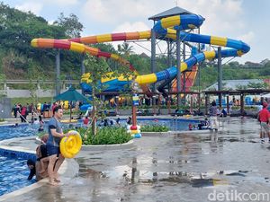 Sensasi Meluncur dari Ketinggian di Wahoo Waterworld yang Bikin Ketagihan Sensasi Meluncur dari Ketinggian di Wahoo Waterworld yang Bikin Ketagihan